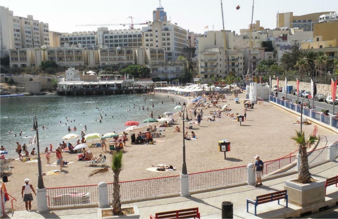 Modern 2 Bedroom Apartment In St Julians Saint Julian's エクステリア 写真