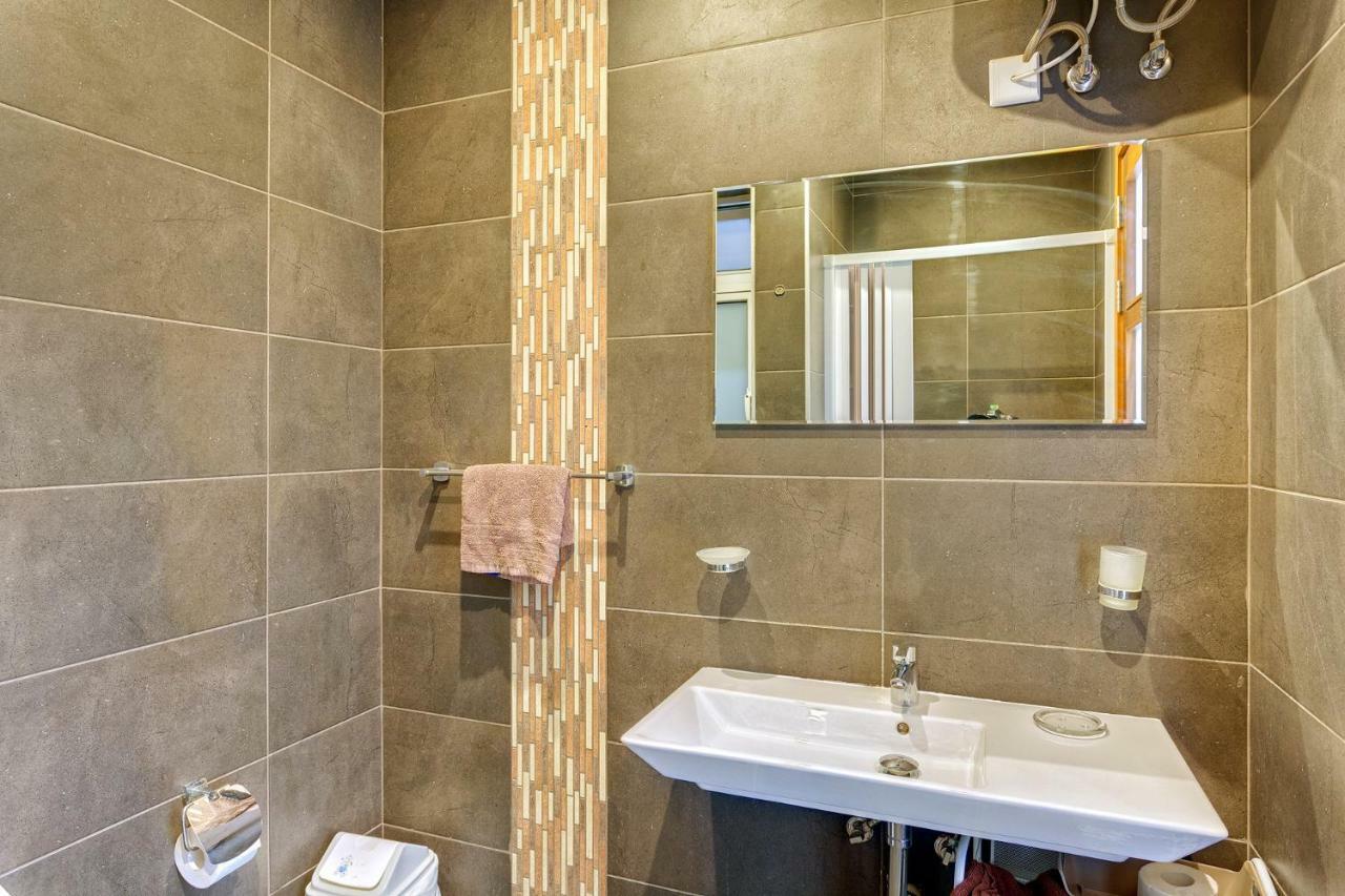 Modern 2 Bedroom Apartment In St Julians Saint Julian's エクステリア 写真