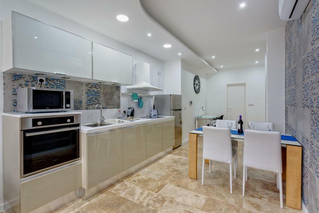 Modern 2 Bedroom Apartment In St Julians Saint Julian's エクステリア 写真